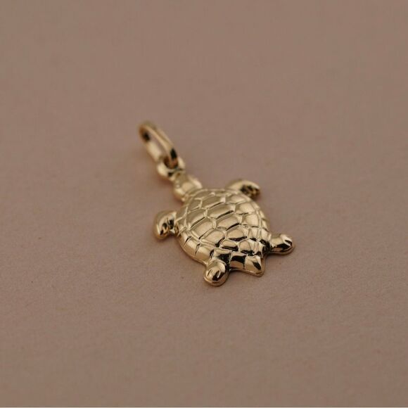 Turtle 14k solid gold pendant perfect gift - Picture 3 of 3